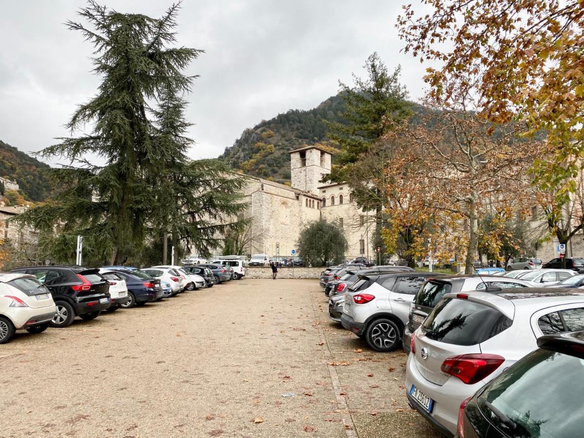 Romantic Suite Gubbio Exterior photo